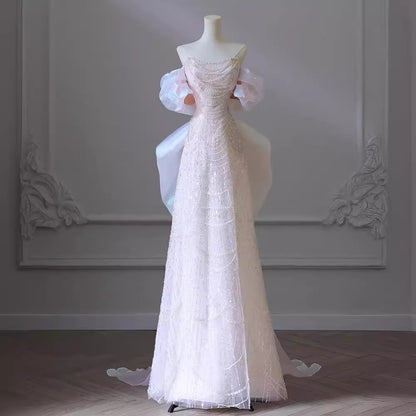 One-shoulder tailored wedding dress