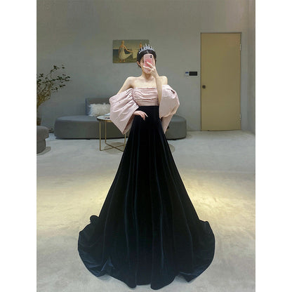 Puffed sleeve wedding dress