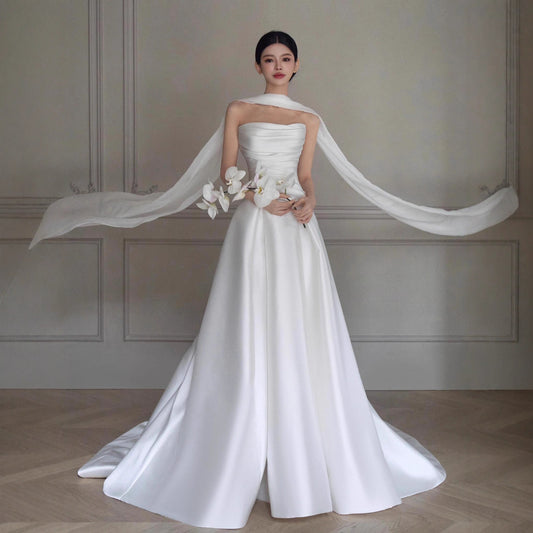 Elegant satin lightweight wedding dress, French style